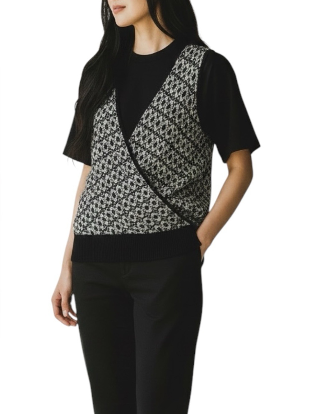 MAEVE Anthropologie Cross Front Knit Sweater Vest Black/White Large
